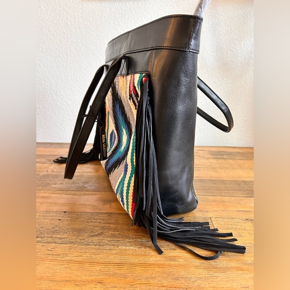 ECOTORIE Leather large southwestern tapestry fringe black bag - Picture 12 of 15